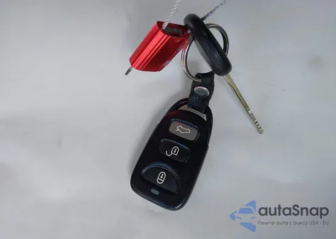 2007 Kia Spectra Ex/Lx from USA, damaged, VIN KNAFE121375486112